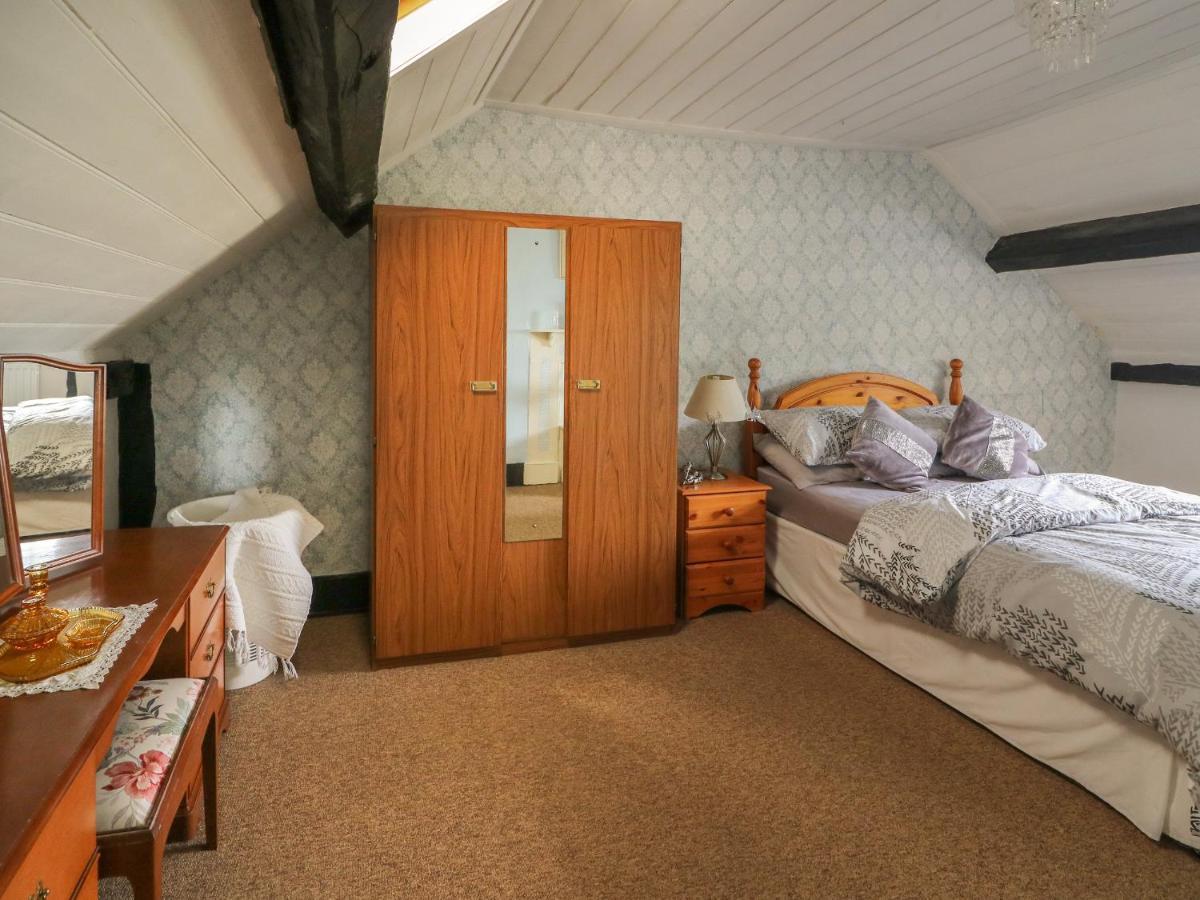 Caerau Farm House スランイドロイス エクステリア 写真